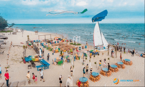 COCO BEACH CAMPI RỰC LỬA