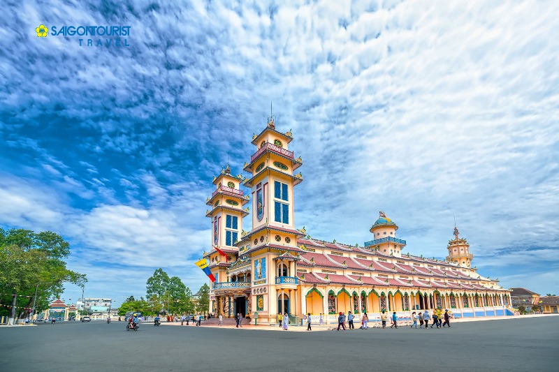 CaoDaiTemple_1700270617